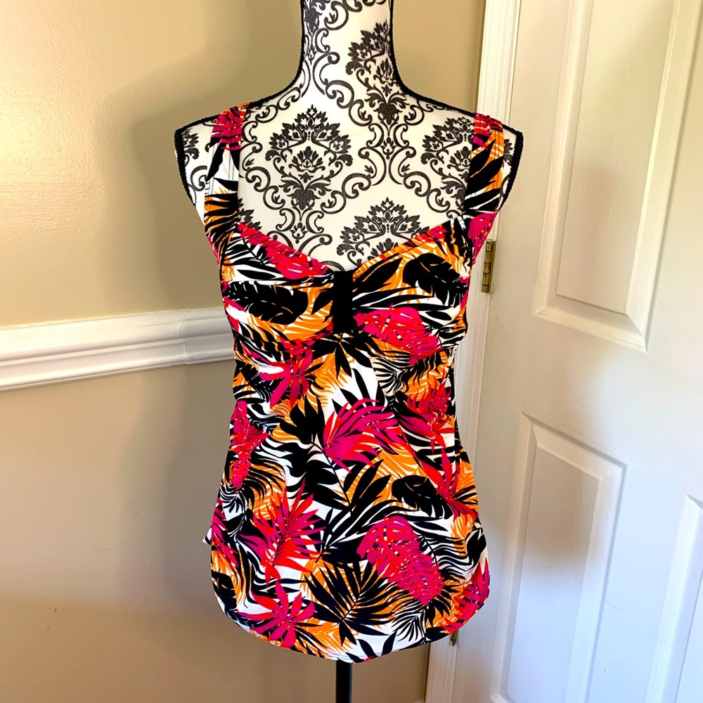 👙*SALE - Motherhood, maternity, bikini top, size medium
